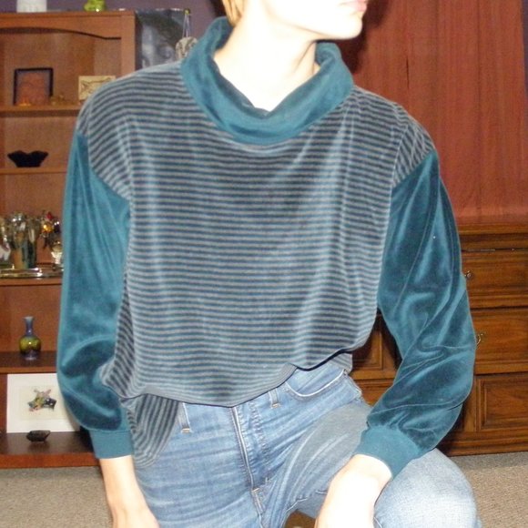 Vintage Sweaters - Mr Rogers Vintage Sweater